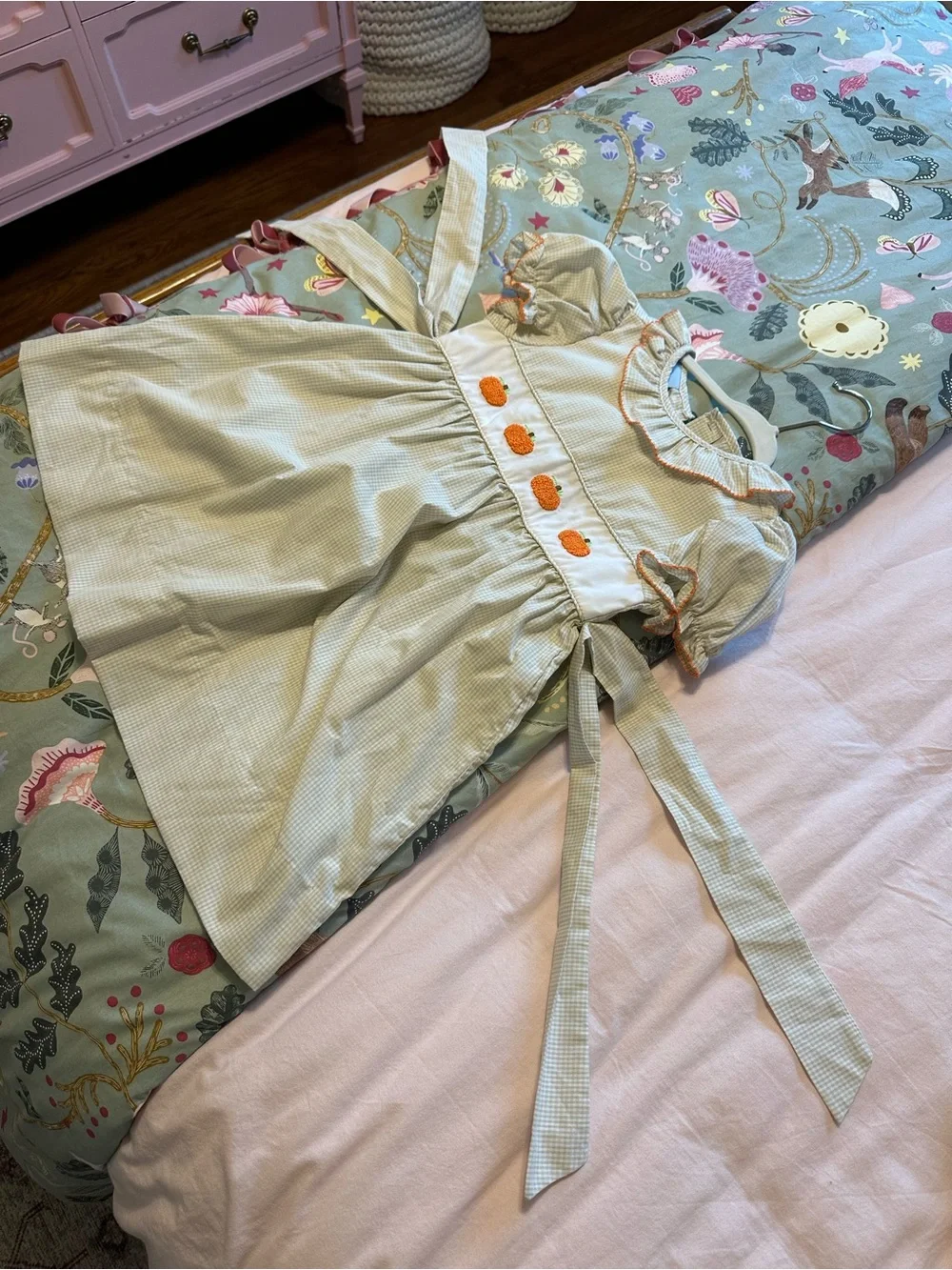 Girls 4T Beige Gingham Pumpkin Smocked Dress